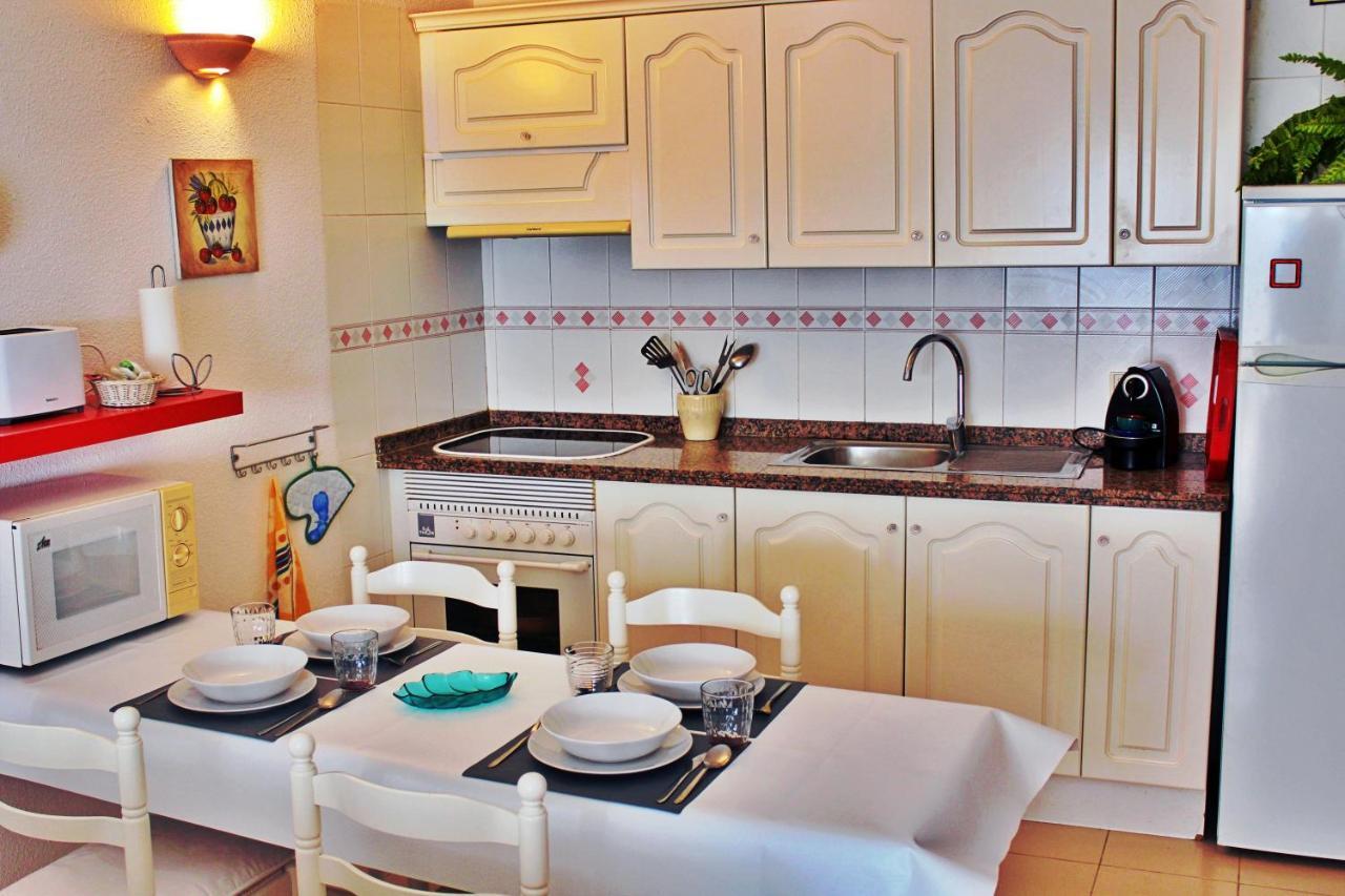 Above The Sea Apartment Бахамар Екстериор снимка
