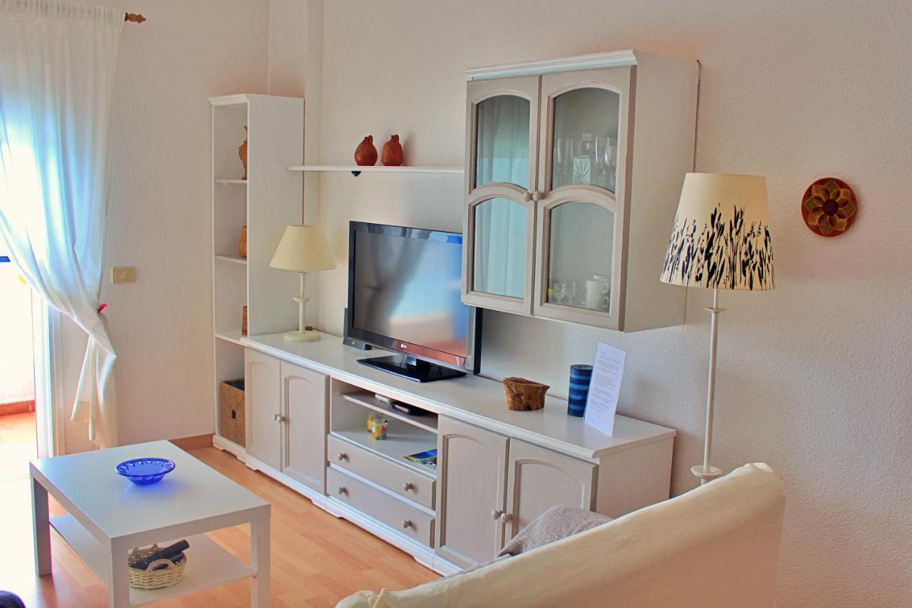 Above The Sea Apartment Бахамар Екстериор снимка
