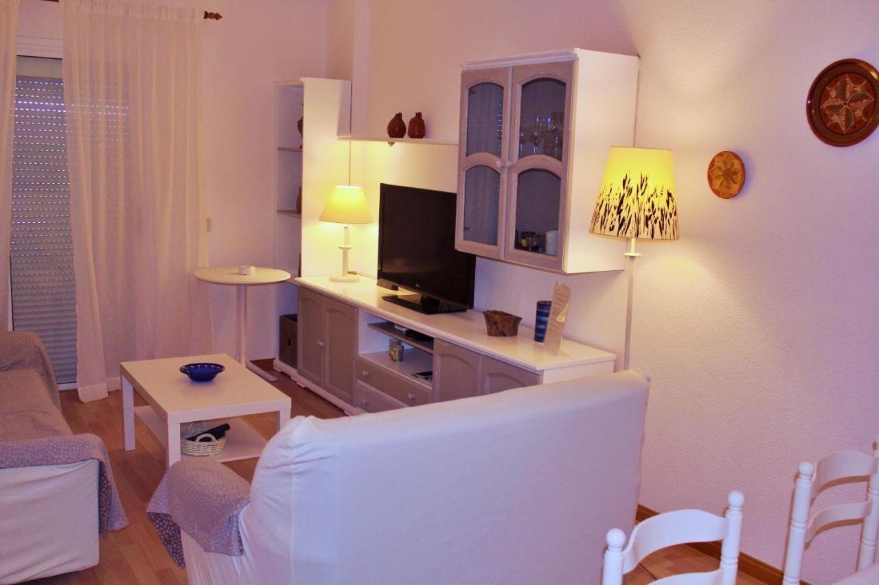 Above The Sea Apartment Бахамар Екстериор снимка