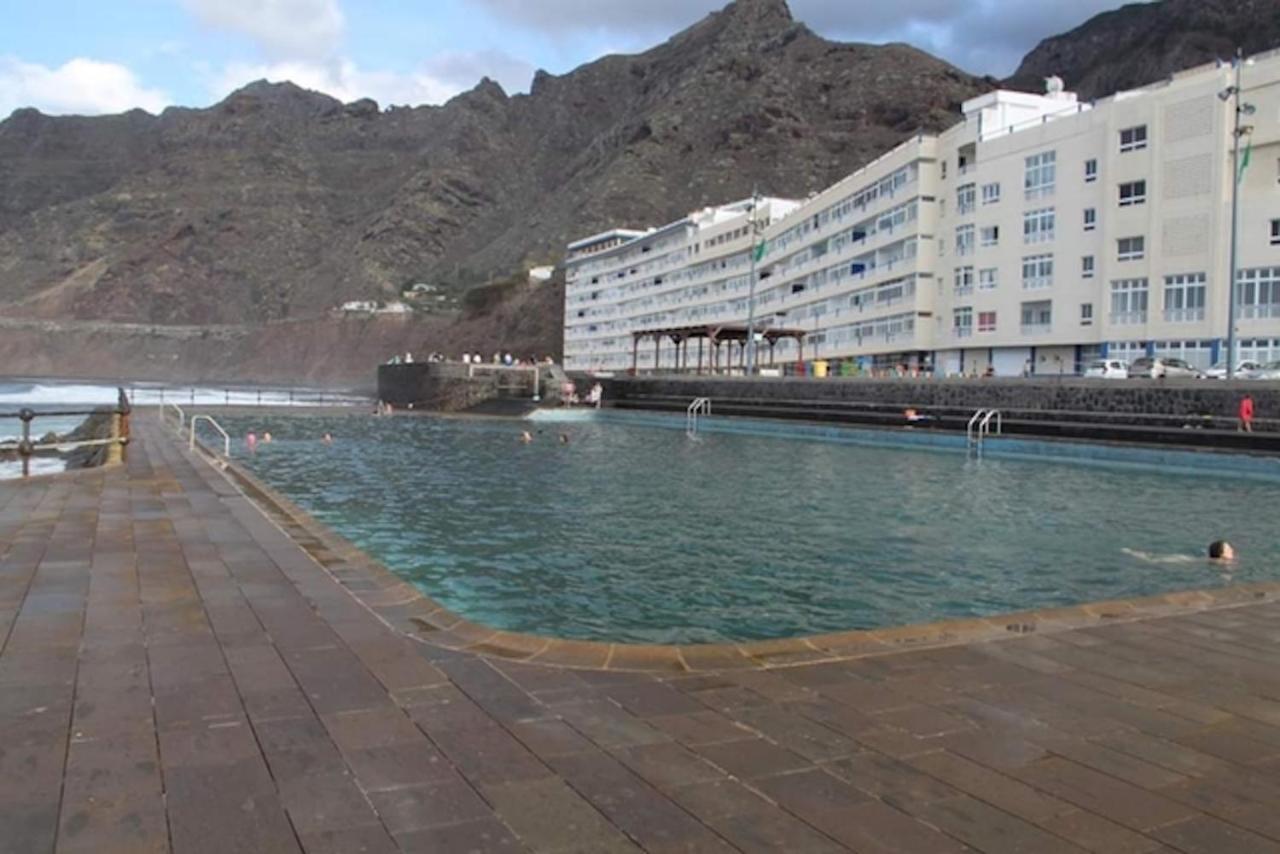 Above The Sea Apartment Бахамар Екстериор снимка